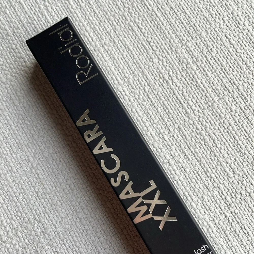 Rodial mascara xxl extreme lash maximizer